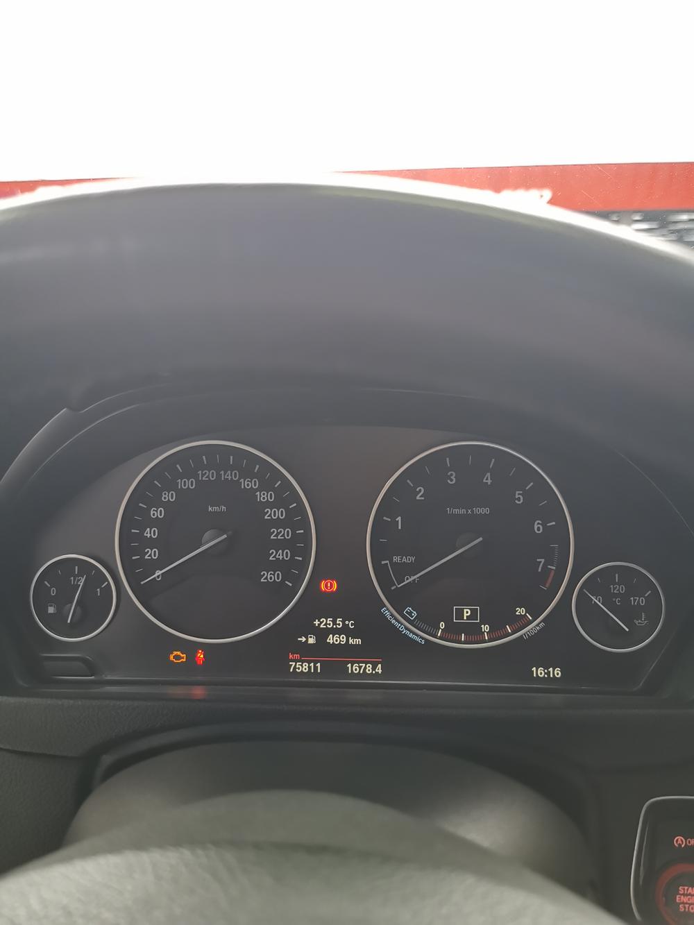 BMW 3 Series 2018 320Li Style – фото 13
