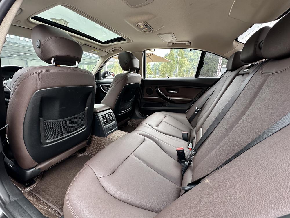 BMW 3 Series 2018 320Li Style – фото 19