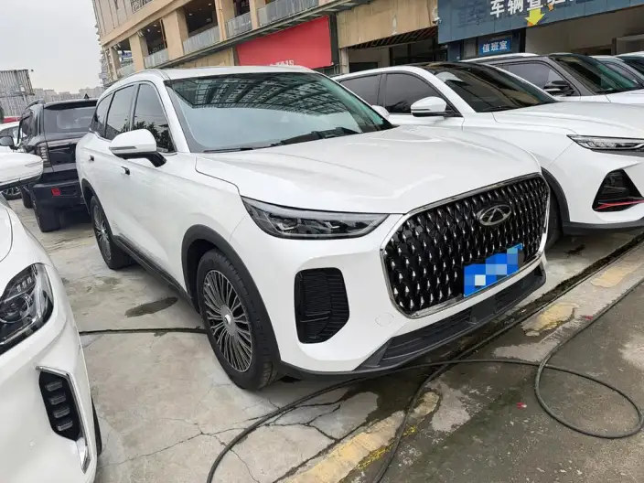 Chery Tiggo 8L 2024 Model 2.0T Automatic Deluxe Edition