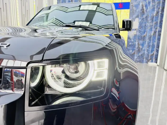 Land Rover Defender 2024 Model 110 3.0T P400 XS – фото 7