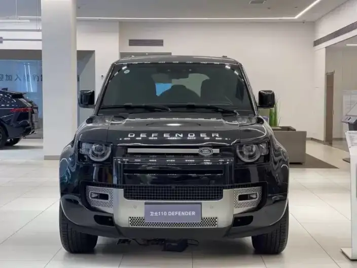 Land Rover Defender 2024 Model 110 3.0T P400 X-Dynamic HSE
