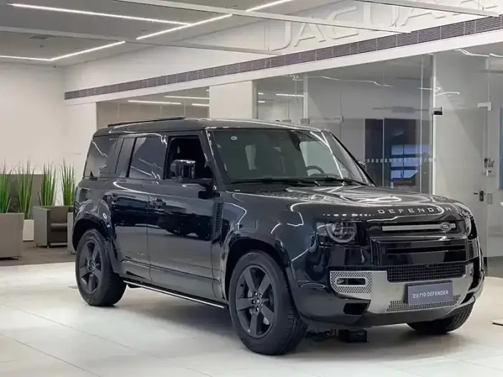 Land Rover Defender 2024 Model 110 3.0T P400 X-Dynamic HSE