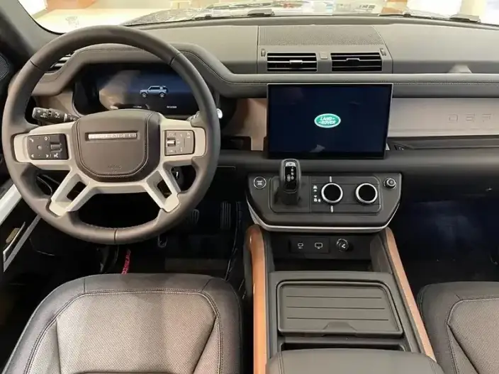 Land Rover Defender 2024 Model 110 3.0T P400 X-Dynamic HSE – фото 10