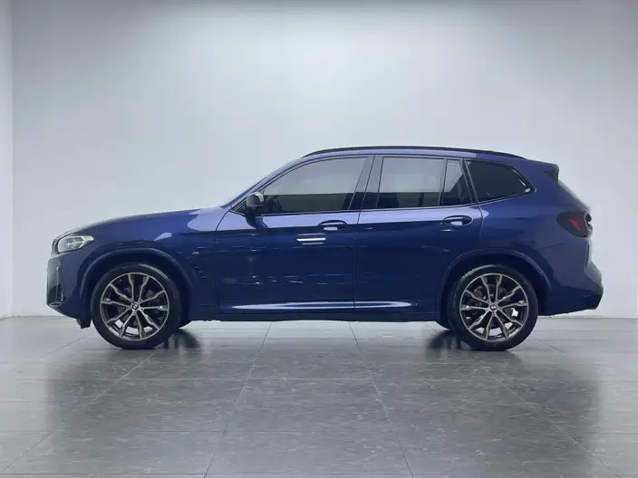 BMW X3 2022 Model xDrive30i Leading Model M Night Set – фото 4