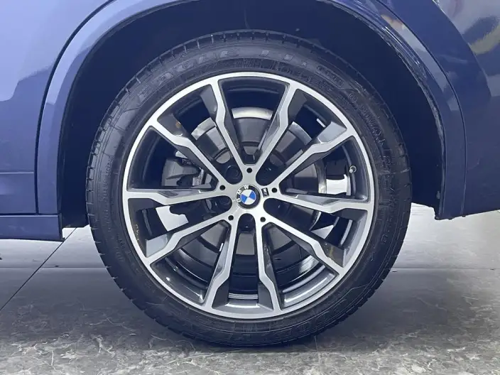 BMW X3 2022 Model xDrive30i Leading Model M Night Set – фото 9