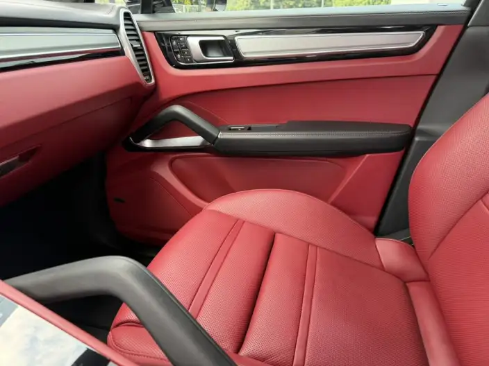 Cayenne 2020 Model Cayenne Turbo 4.0T – фото 10