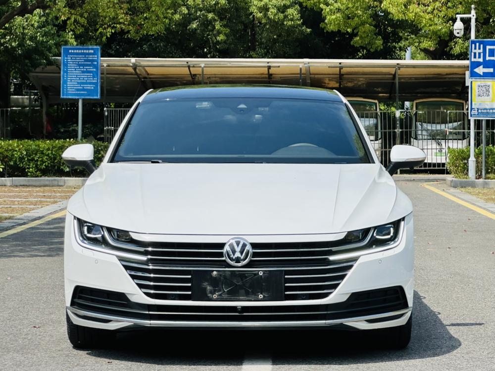 Volkswagen CC Модель 2019 года 330TSI Charm Style Edition Country VI – фото 2