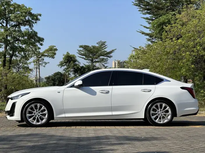 Cadillac CT5 2022 Model 28T Luxury Model – фото 4
