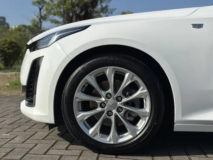 Cadillac CT5 2022 Model 28T Luxury Model – фото 9