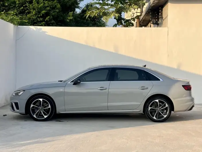 Audi A4 L 2022 Model 40 TFSI Fashion Dynamic Model – фото 3