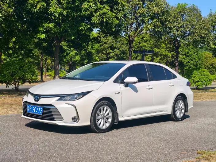 Toyota Corolla 2021 Model Hybrid 1.8L E-CVT Pioneer Edition – фото 1