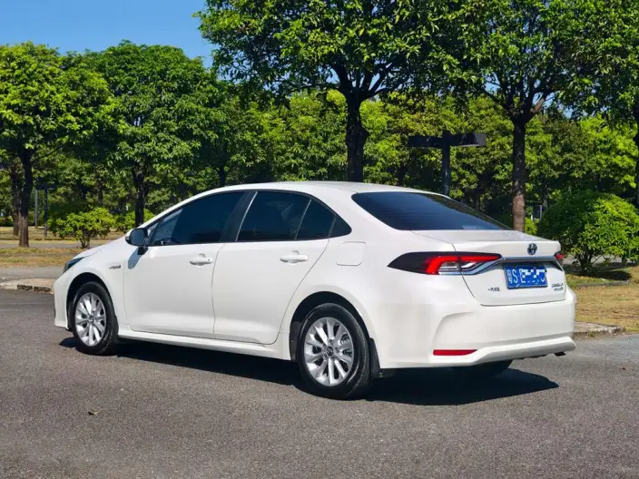 Toyota Corolla 2021 Model Hybrid 1.8L E-CVT Pioneer Edition – фото 4