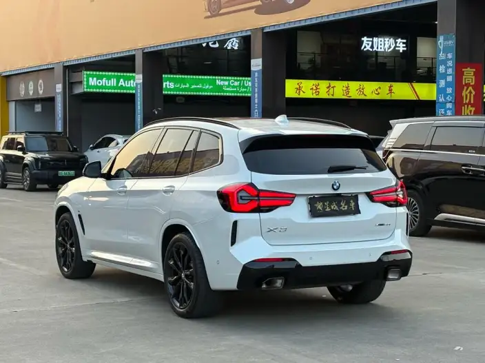 BMW X3 2023 Model xDrive30i Exclusive Model M Night Set – фото 4