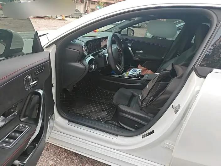 Mercedes-Benz CLA Imported 2024 Model CLA 200 Four-door Coupe – фото 10