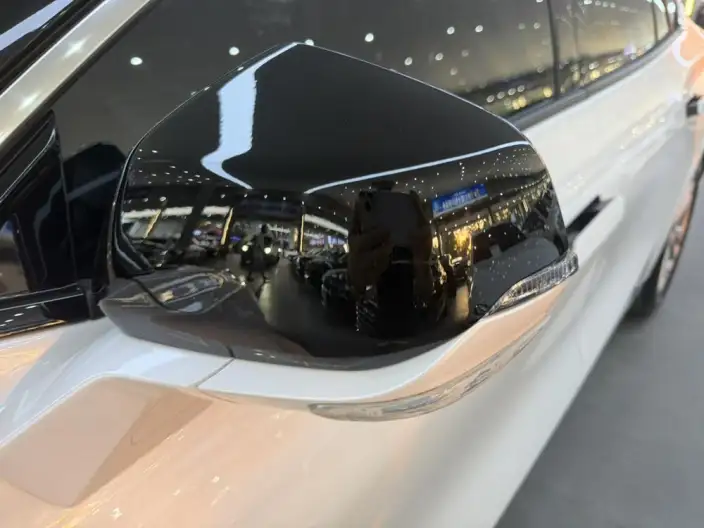 Ford Mondeo 2023 Model EcoBoost 245 Luxury Model – фото 9