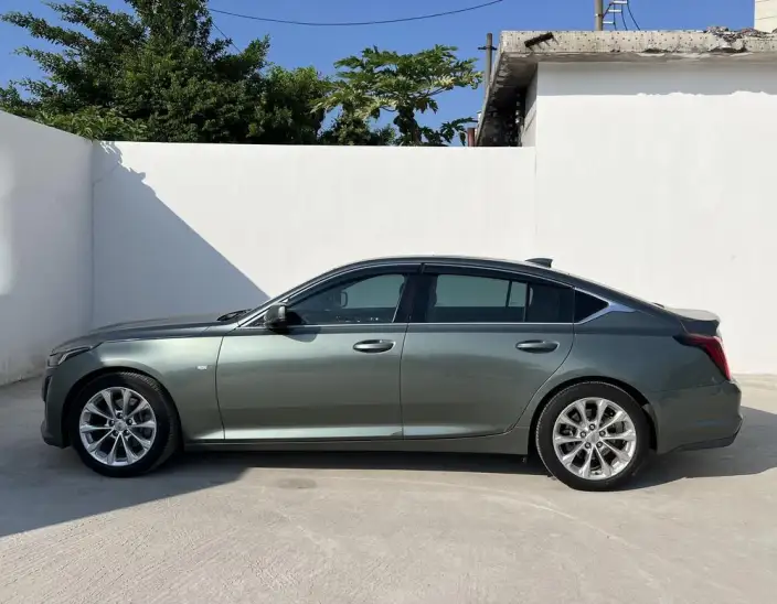 Cadillac CT5 2022 Model 28T Luxury Model Standard Edition