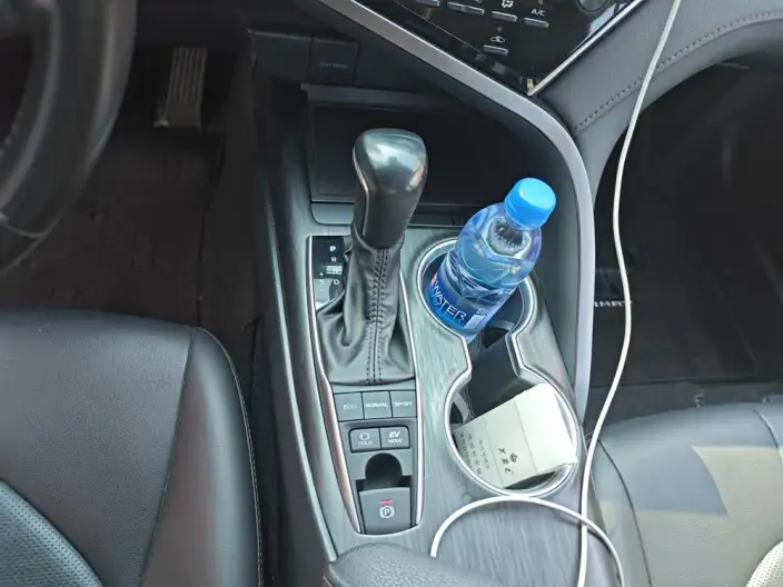 Toyota Camry 2022 Model Hybrid 2.5HGVP Leading version – фото 9