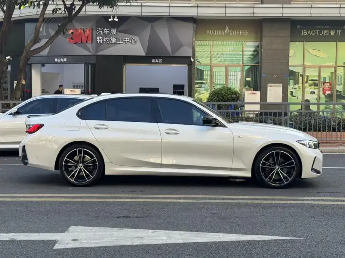BMW 3 Series 2023 Model 325Li M Sports Night Set – фото 8