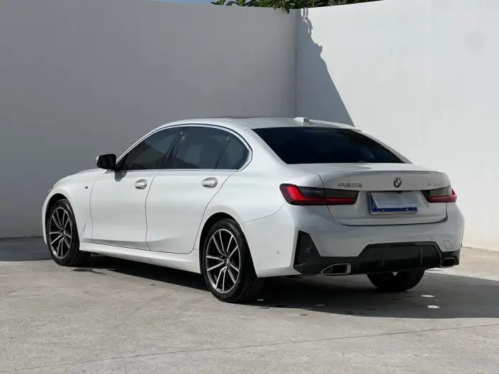 BMW 3 Series 2023 Model 325Li M Sports Set – фото 4