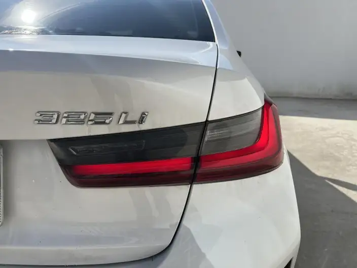 BMW 3 Series 2023 Model 325Li M Sports Set – фото 8