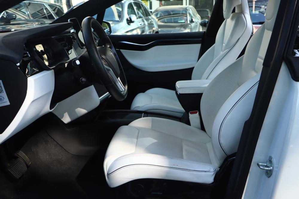 Tesla Model X 2016 90D – фото 19