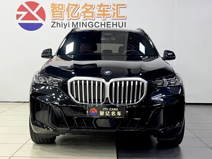 BMW X5 2023 Model xDrive40Li M Sports Night Set – фото 2