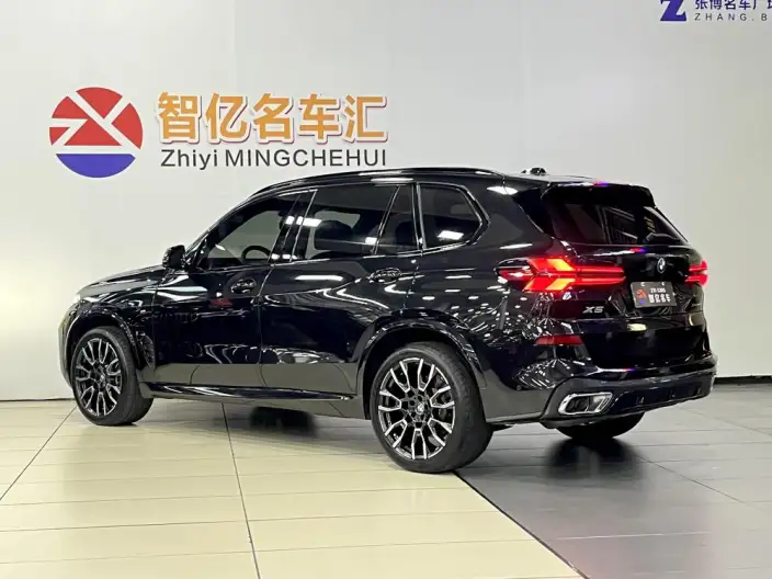 BMW X5 2023 Model xDrive40Li M Sports Night Set – фото 5