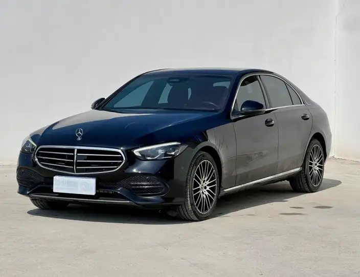 Mercedes-Benz C-Class 2023 Model C 260 L – фото 1