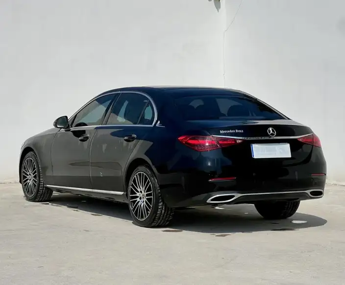 Mercedes-Benz C-Class 2023 Model C 260 L – фото 4