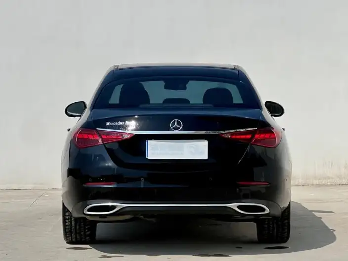 Mercedes-Benz C-Class 2023 Model C 260 L – фото 5