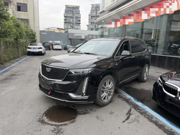 Cadillac XT6 2022 Model 2.0T VI seat 2WD Luxury Model