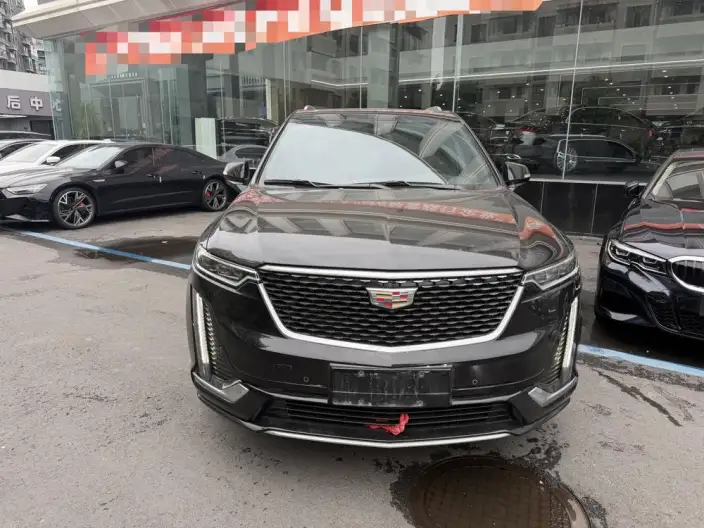 Cadillac XT6 2022 Model 2.0T VI seat 2WD Luxury Model