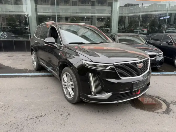 Cadillac XT6 2022 Model 2.0T VI seat 2WD Luxury Model