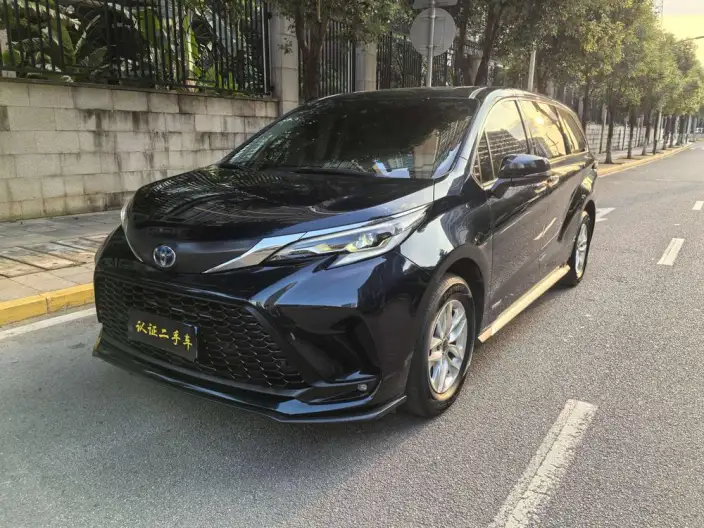Granvia 2024 Model Intelligent Hybrid 2.5L 2WD Comfort Edition – фото 1