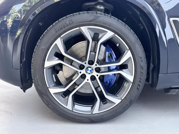 BMW X5 2022 Model Facelift xDrive 40Li Exclusive Model M Sports Set – фото 9