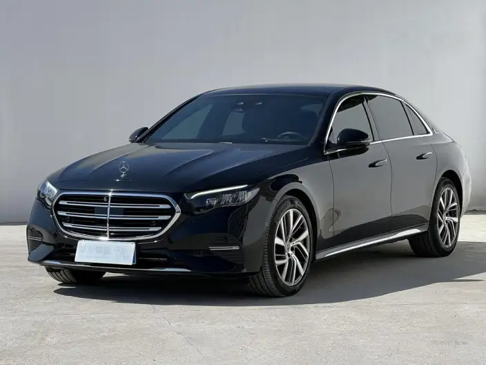 Mercedes-Benz E-Class 2024 Model E 300 L Fashion Model sedan – фото 1