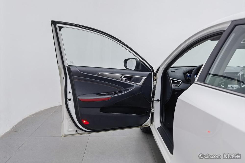 Changan Eado XT 2016 1.6L Automatic Jun Cool – фото 21