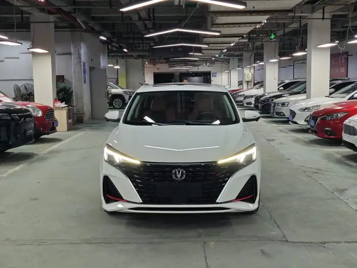 Changan Eado 2022 Model PLUS Blue whale NE 1.4T GDI DCT Noble Model