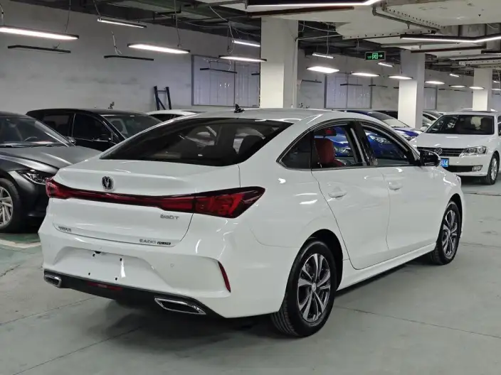 Changan Eado 2022 Model PLUS Blue whale NE 1.4T GDI DCT Noble Model – фото 6