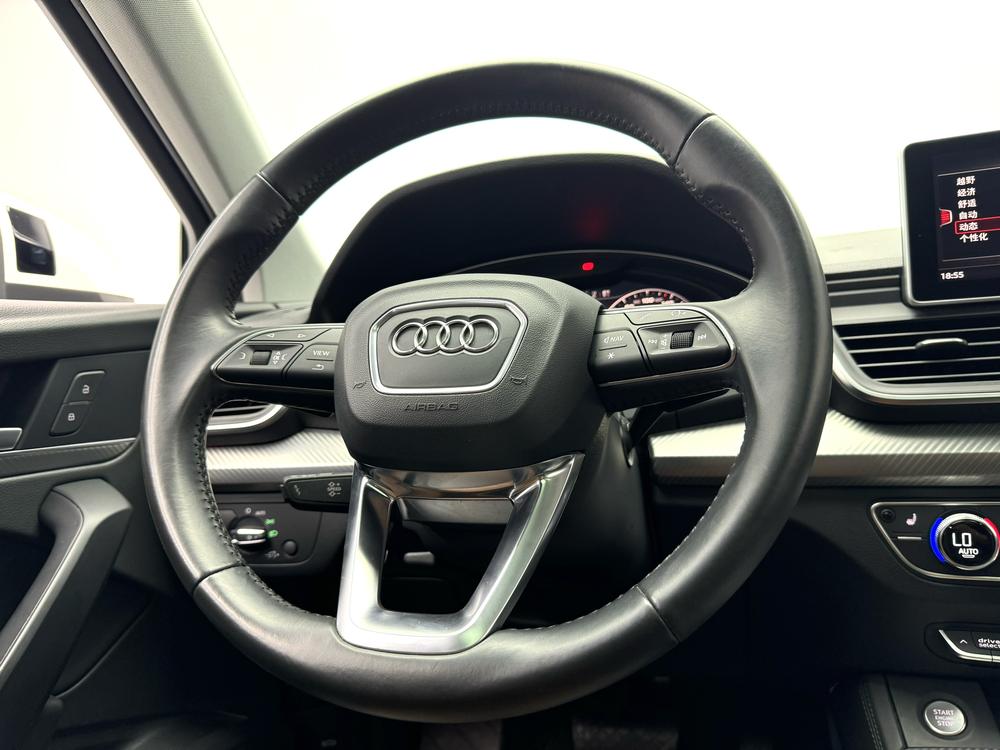 Audi Q5L Модель 2020 года 45 TFSI Exclusive Fashion – фото 16