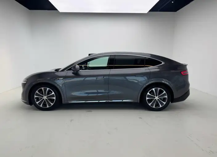 Luxeed R7 2024 Model Extended Range 37kWh Max Rear Drive Edition