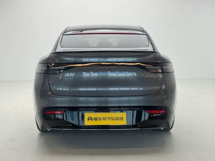 Luxeed R7 2024 Model Extended Range 37kWh Max Rear Drive Edition – фото 6