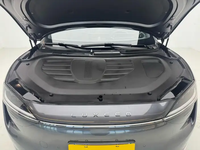 Luxeed R7 2024 Model Extended Range 37kWh Max Rear Drive Edition – фото 10