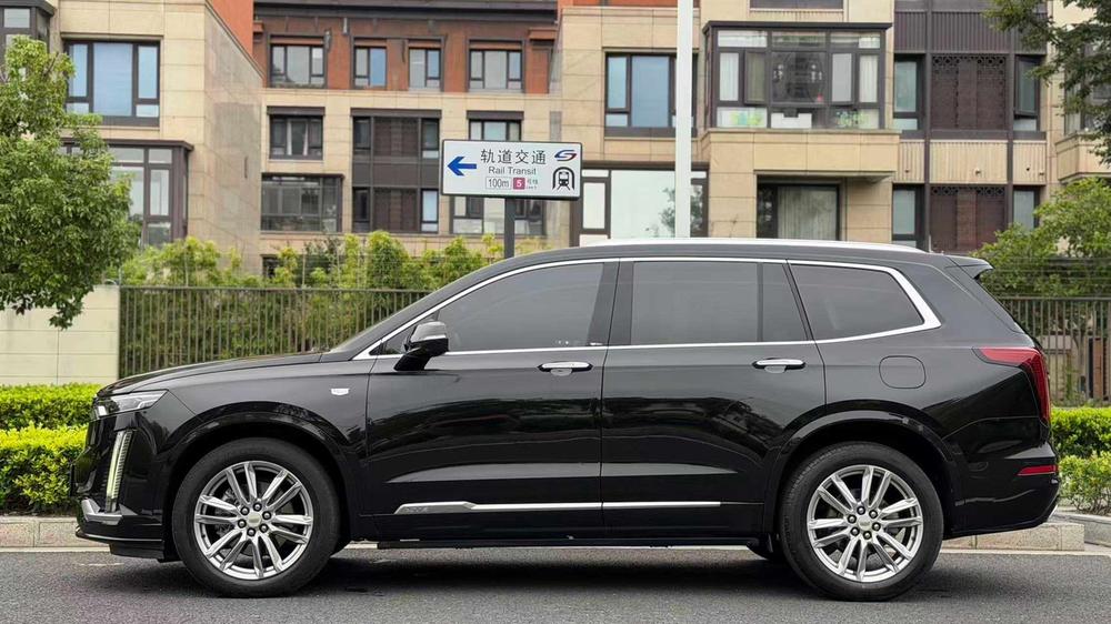 Cadillac XT6 2022 2.0T 6-seat AWD Luxury – фото 3