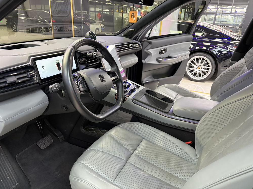 NIO ES8 2020 415km Signature 6-seat – фото 9
