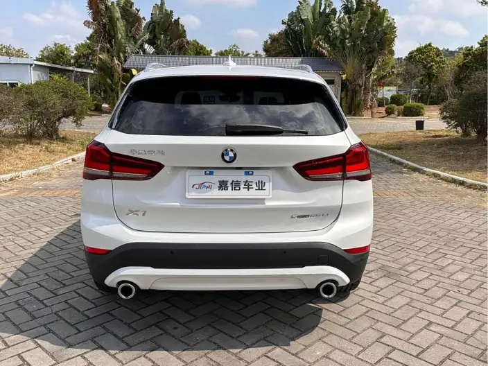 BMW X1 2022 Model sDrive25Li Leading Model – фото 5