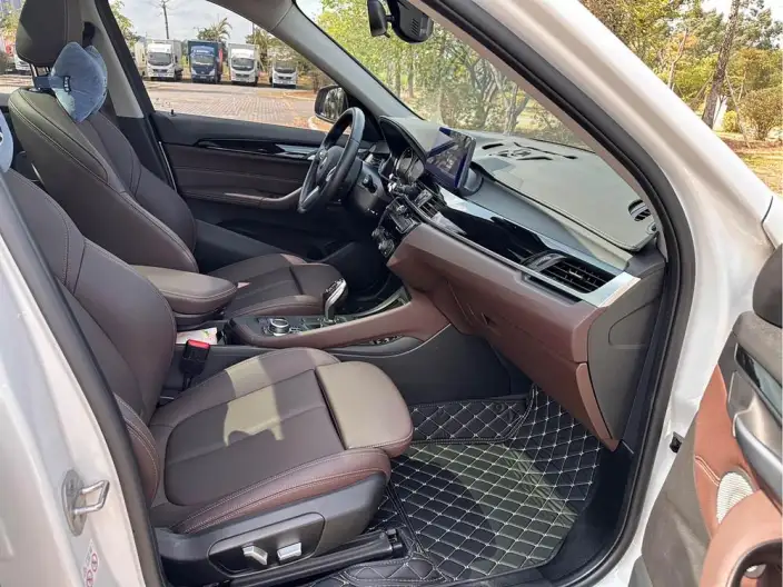 BMW X1 2022 Model sDrive25Li Leading Model – фото 9