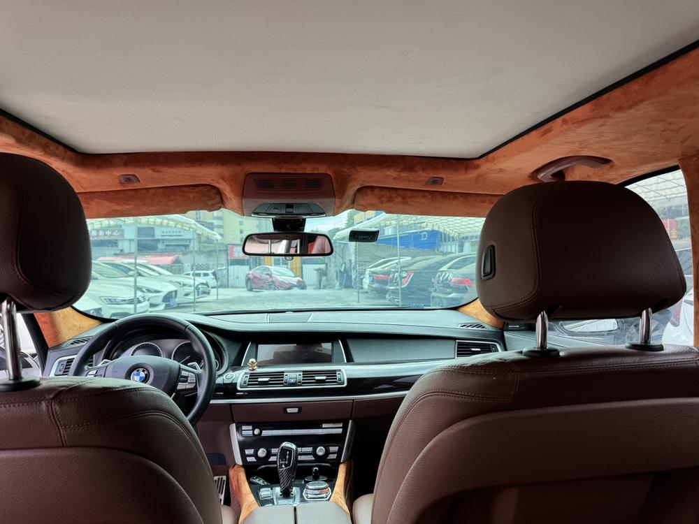 BMW 5 Series Gran Turismo 2015 модификация 535i Leading – фото 7