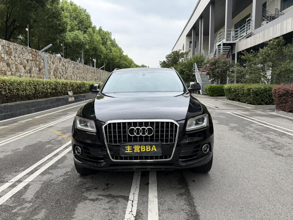 Audi Q5 2015 модификация 40 TFSI Comfort – фото 2