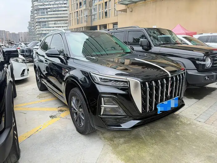 Hongqi HS5 2023 Model 2.0T Flag Xiang Pro Edition – фото 3
